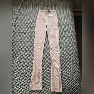 NWT Zara Split Hem Flare Ribbed Leggings, XS